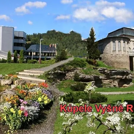 Grosek בית הארחה