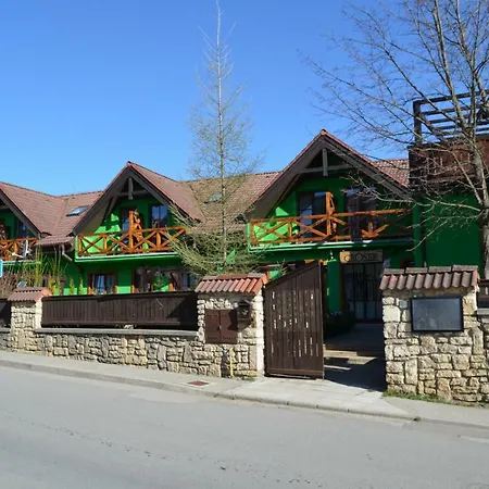 בית הארחה Grosek